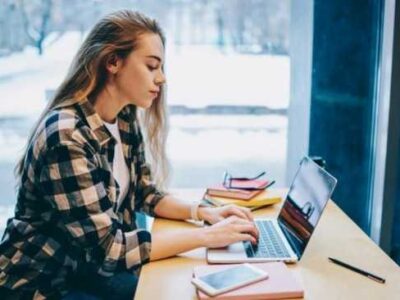 Онлайн робота для підлітків в Україні