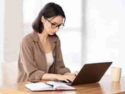 На роботу потрібен модератор чату віддалено (робота для жінок)