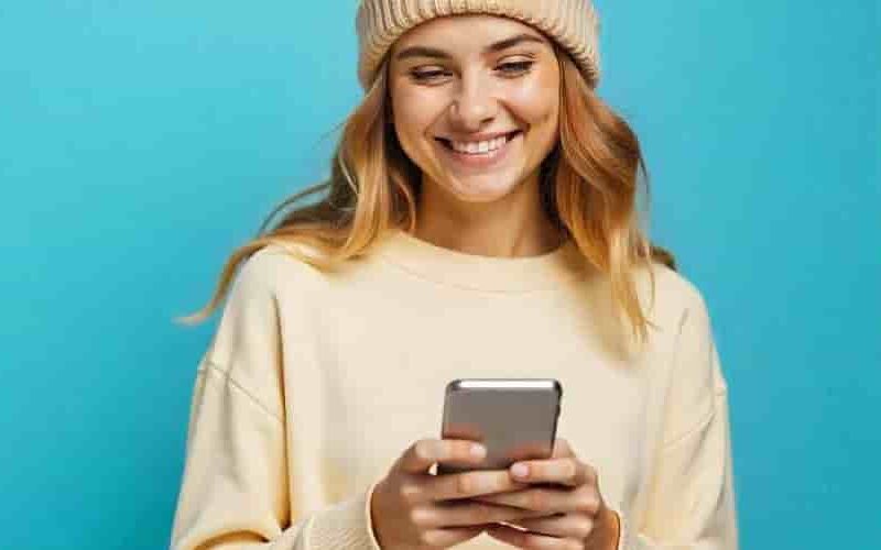 Работа онлайн с телефона без опыта, без звонков и без вложений для подростков от 14 лет