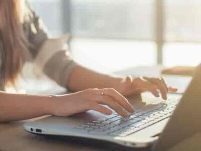 Віддалена робота для підлітків 16 років онлайн - помічник підприємця